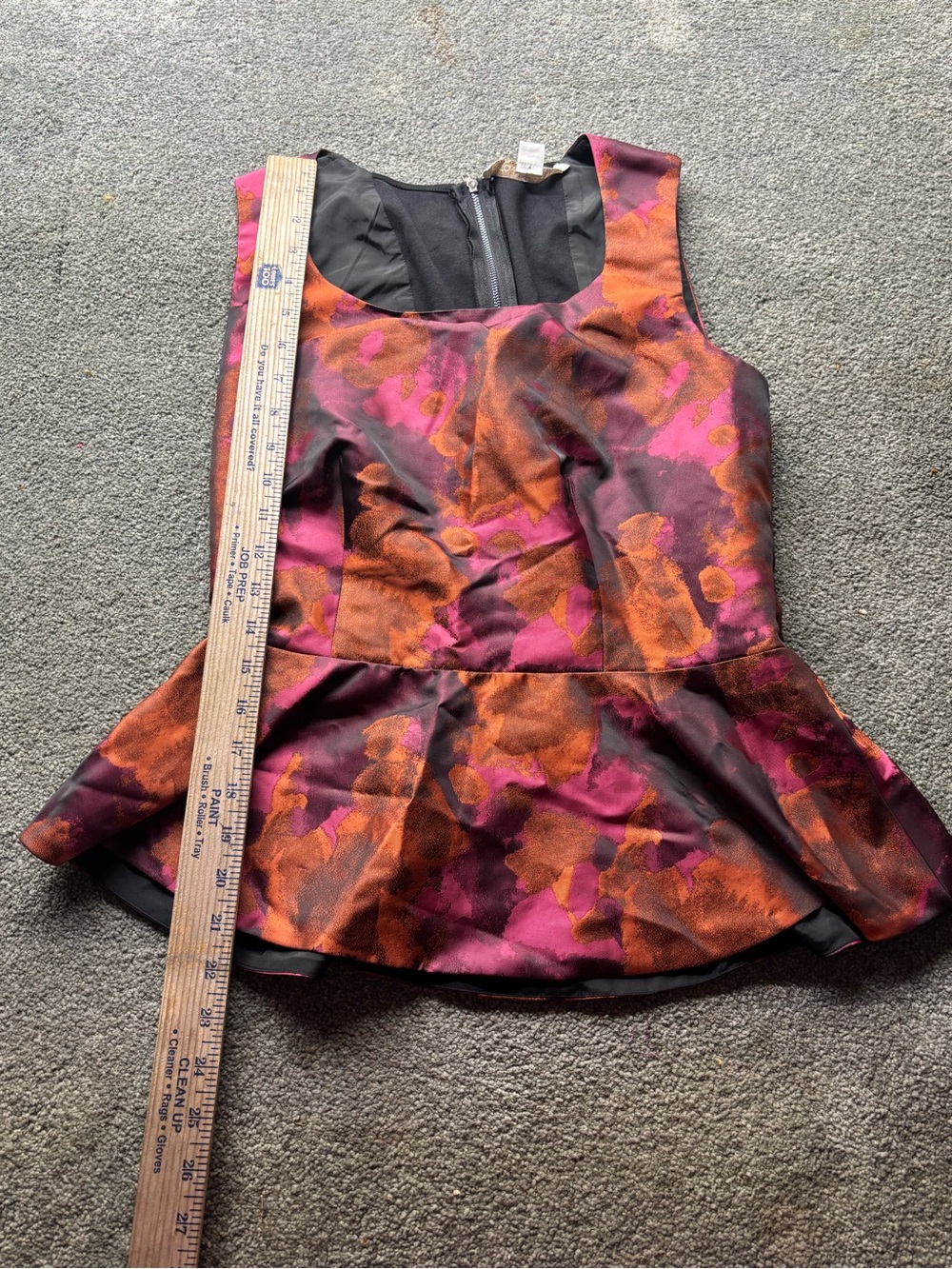 Boston Proper women’s 10 Sleeveless Peplum Top in Burgundy, Pink & Orange